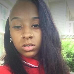 Meet your Posher, Shay